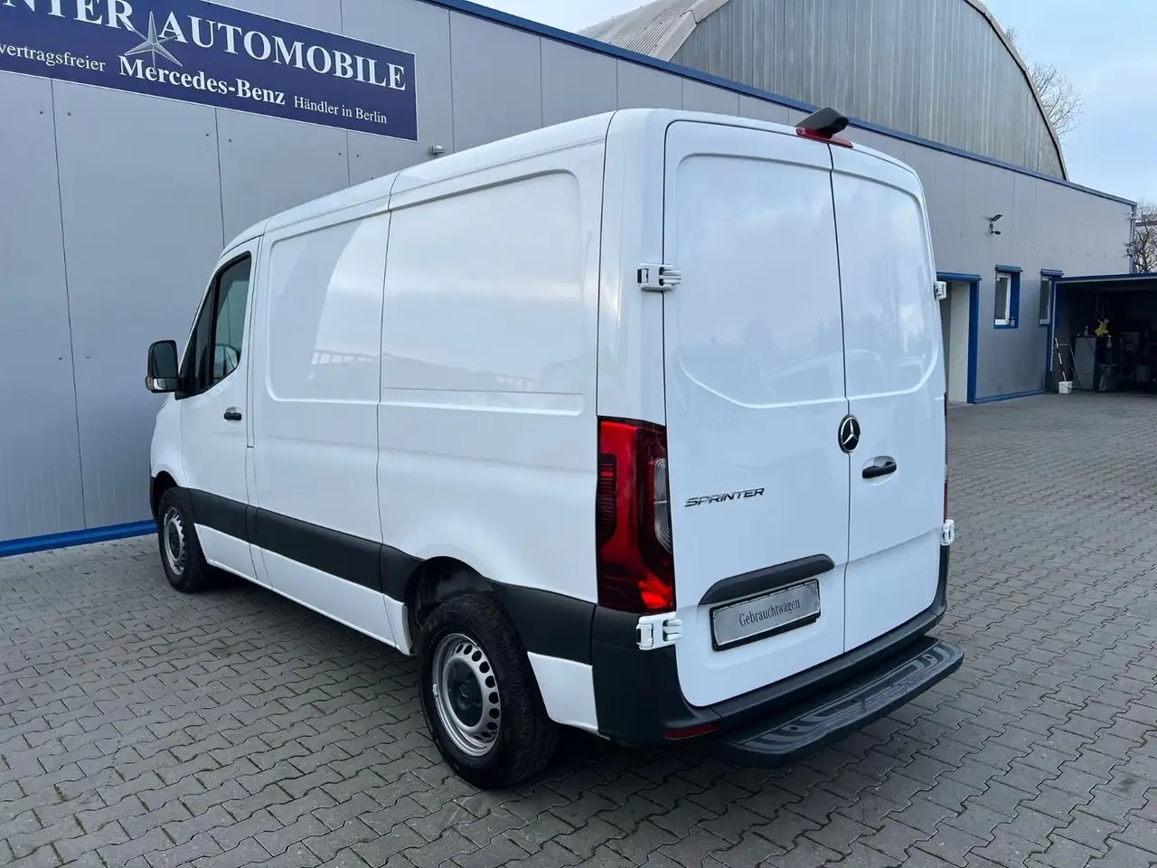 Mercedes-Benz Sprinter SPRINTER 314 9G KLIMA NAVI TOTWINKEL KAMERA LED 7