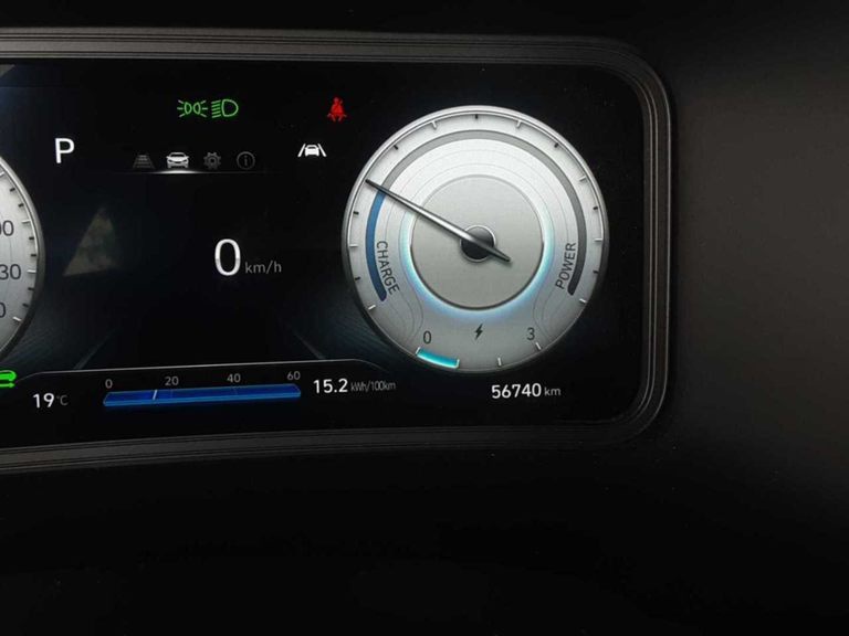 Hyundai Kona Navi CarPlay RFK SHZ 8