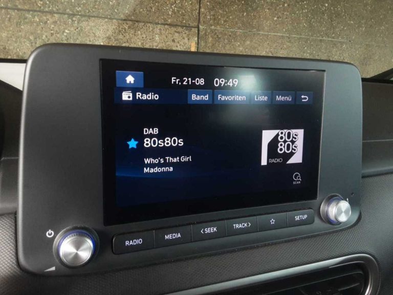 Hyundai Kona Navi CarPlay RFK SHZ 10