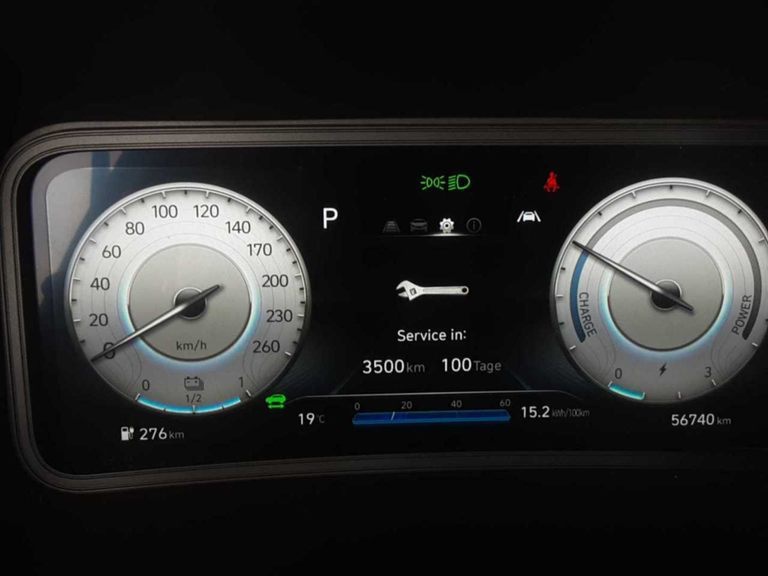 Hyundai Kona Navi CarPlay RFK SHZ 9