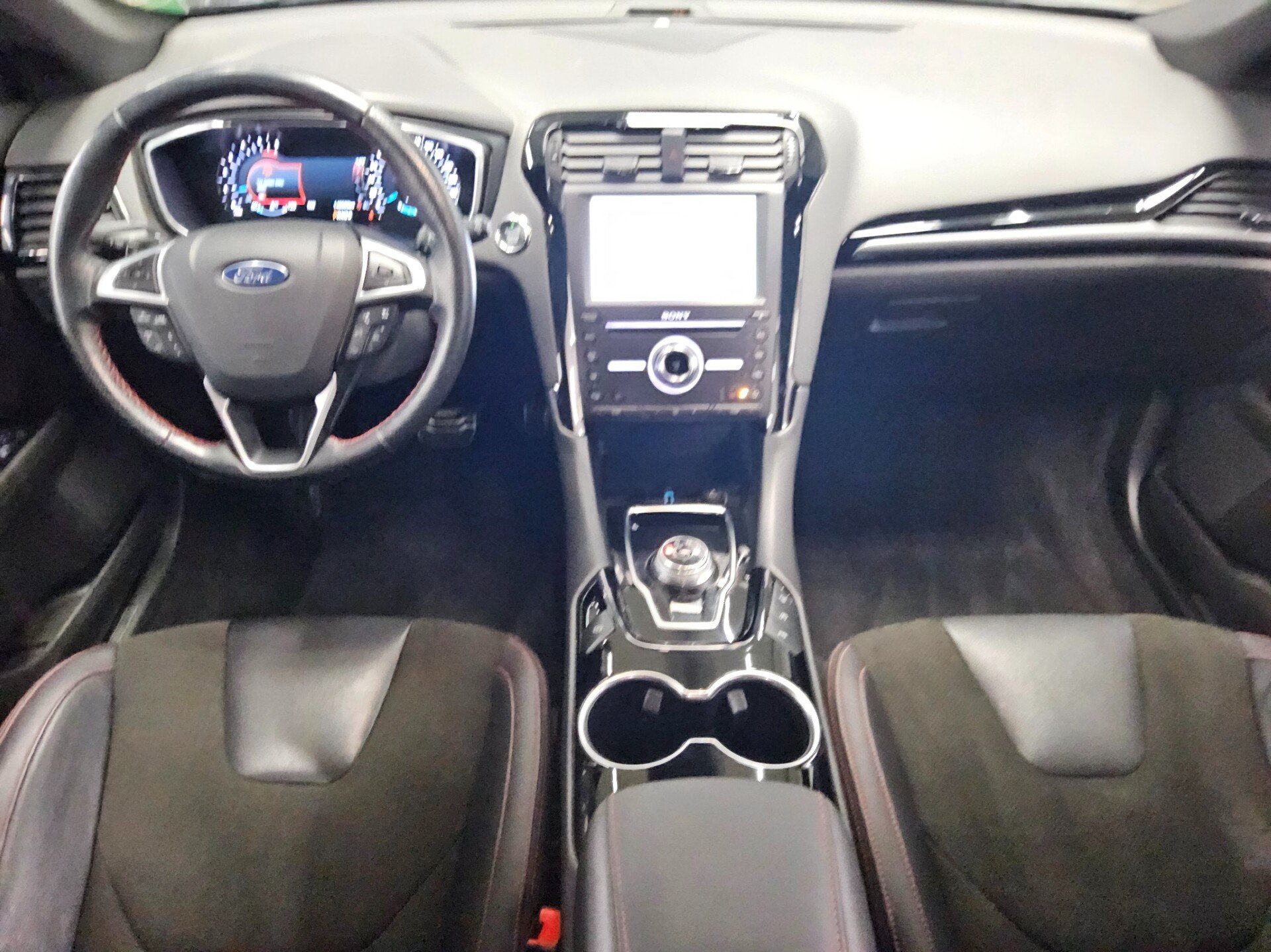 Ford Mondeo Turnier 2.0 EB ST-Line Navi LED RfK 4xSHZ 5
