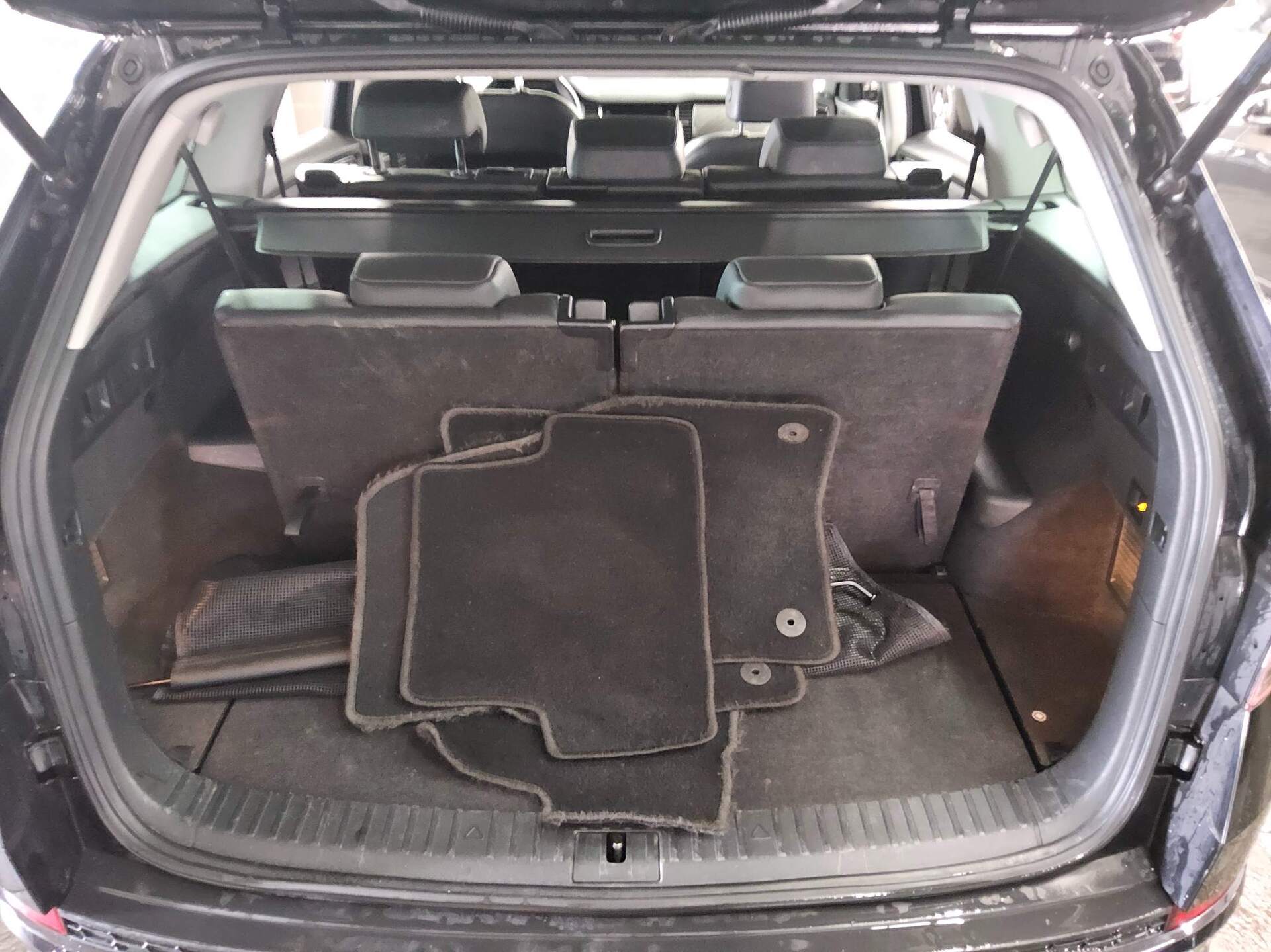 Skoda Kodiaq 2.0 TDI Style 7-Sitze T-Leder Navi vc LED 12