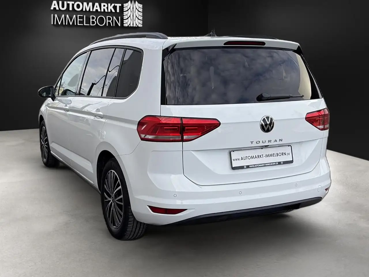 Volkswagen Touran Comfortline 7Sitz*Kamera*Pano*ACC*EasyOpe 5