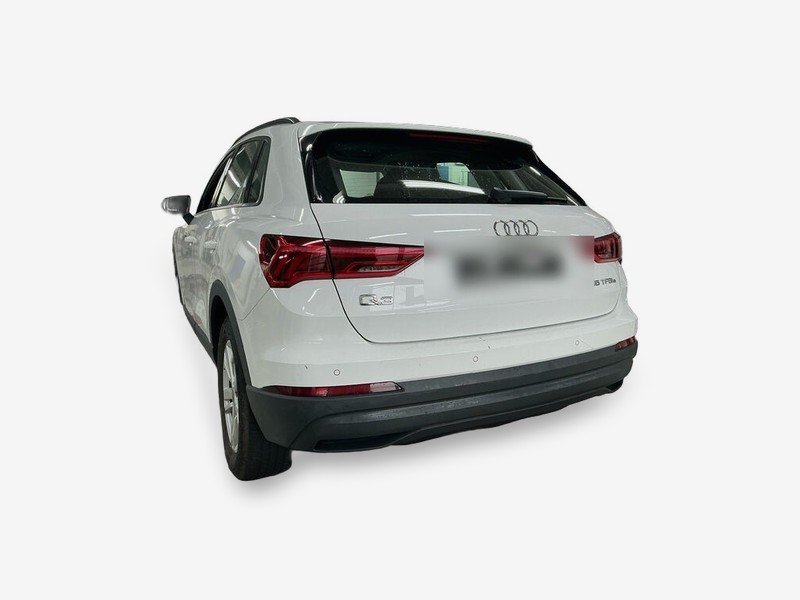 Audi Q3 45 TFSI e NAVI KLIMAAUT LED RADIO TEMPO 3