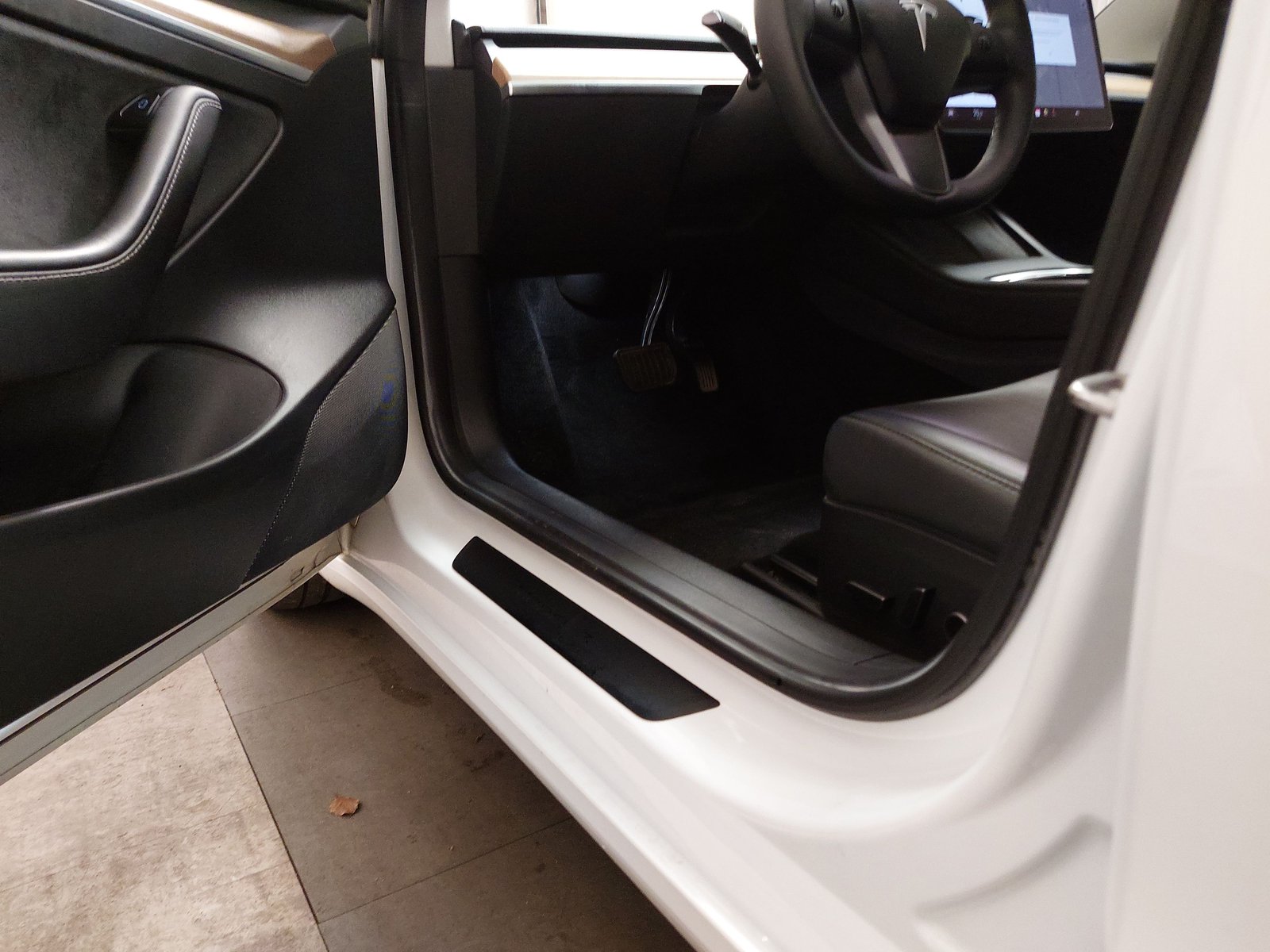 Tesla Model 3 Leder Navi LED 7