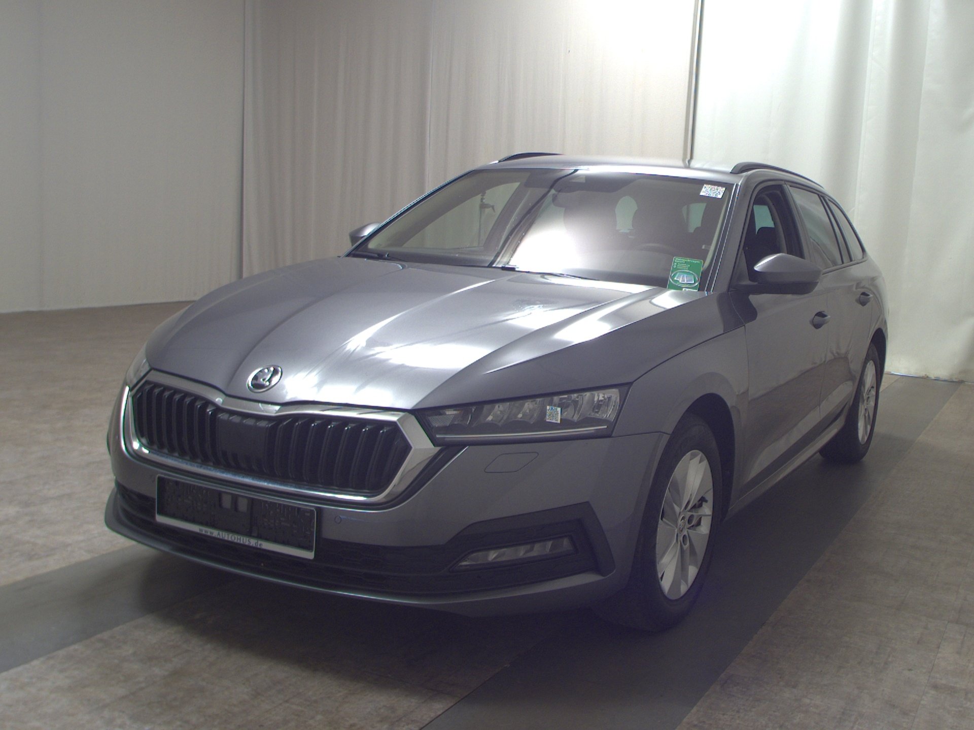 Skoda Octavia Kombi 2.0 TDI Ambition Navi vc LED ACC 2