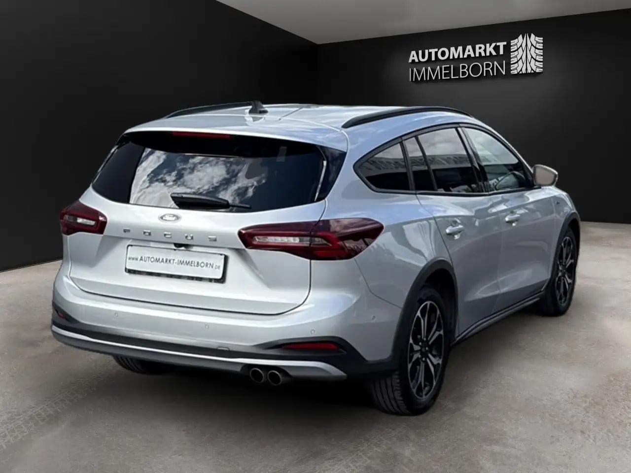 Ford Focus Active Vignale LEDER*Kamera*AHK*LED*18*DAB 7