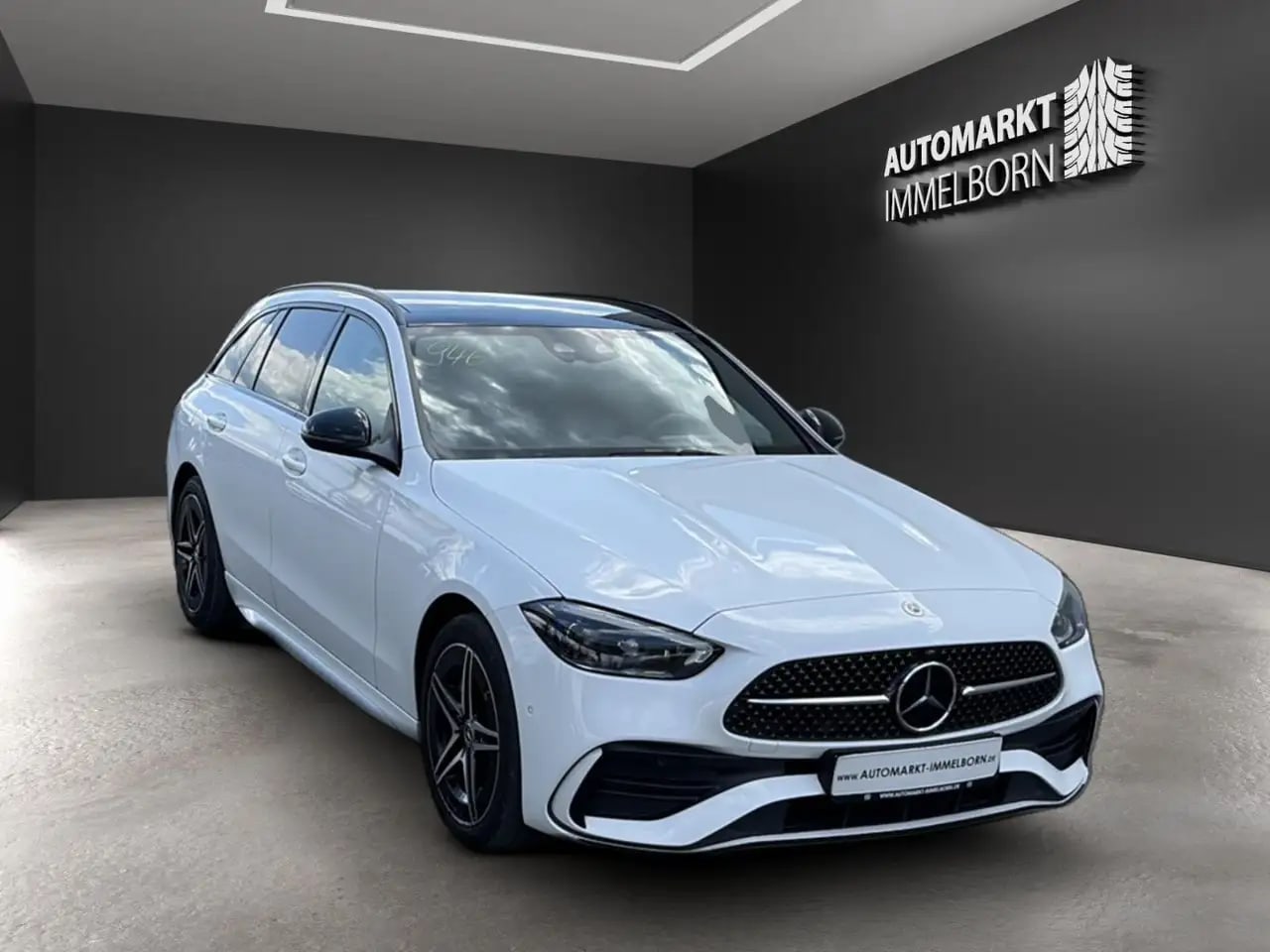 Mercedes-Benz C 300 T e 2 AMG Burmest*Pano*Distro*AHK*Kamera*1 2