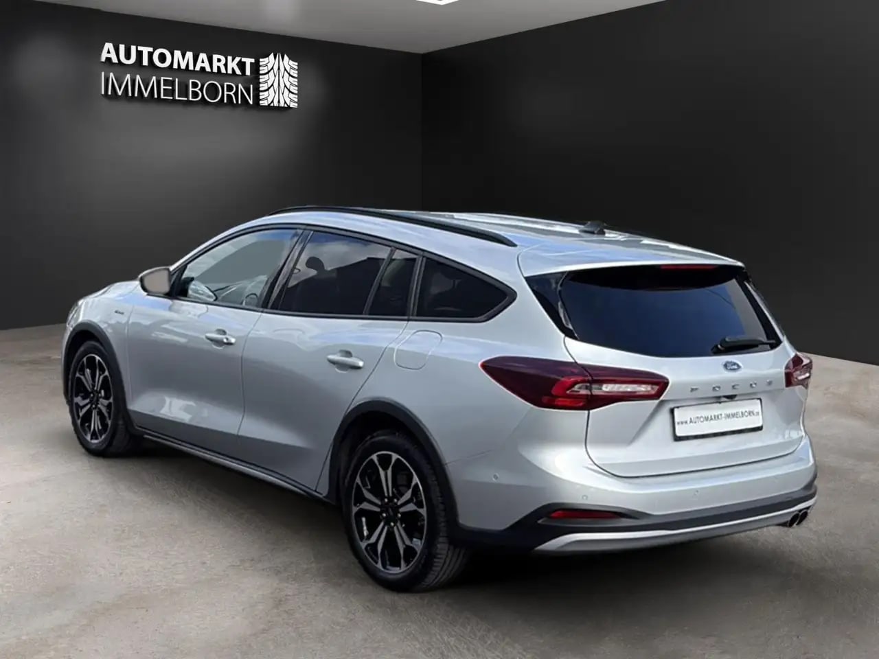 Ford Focus Active Vignale LEDER*Kamera*AHK*LED*18*DAB 6