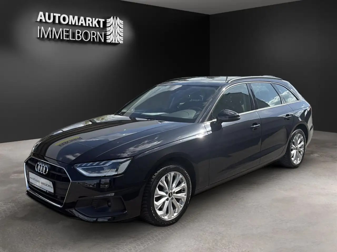 Audi A4 Virtual*AHK*LED*NaviTouch*DAB*Lheizung*Sound 4