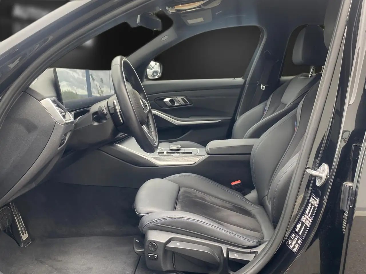 BMW 320 d xD M Sport Wides*STHZG*Kamera*DAB*LiveCP*1 10