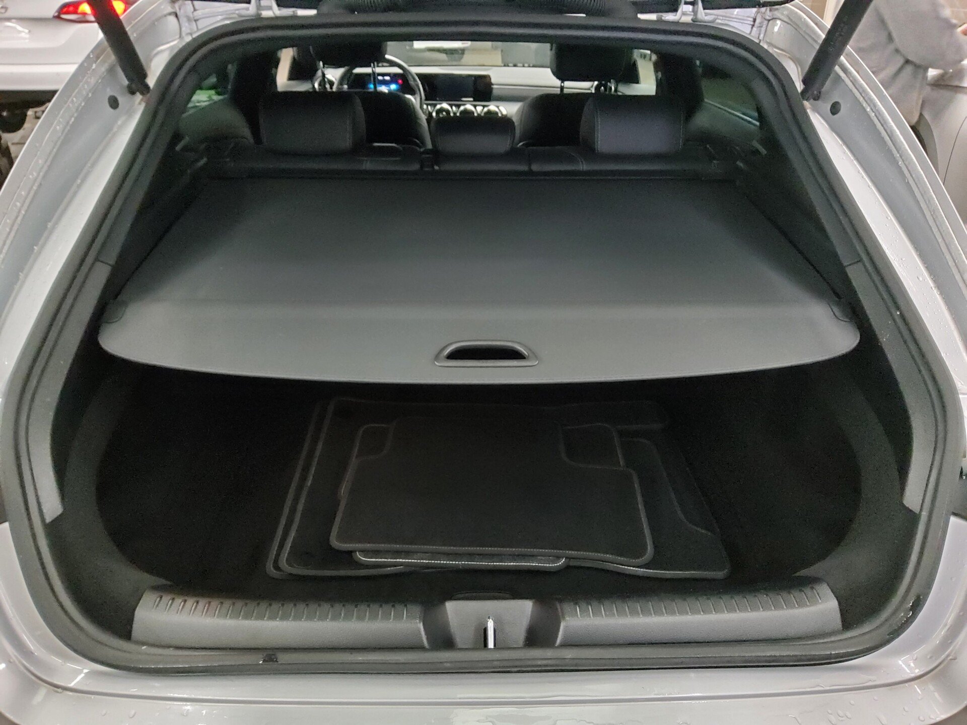 Mercedes-Benz CLA 220 SB d Progressive T-Leder Navi LED AHK 12