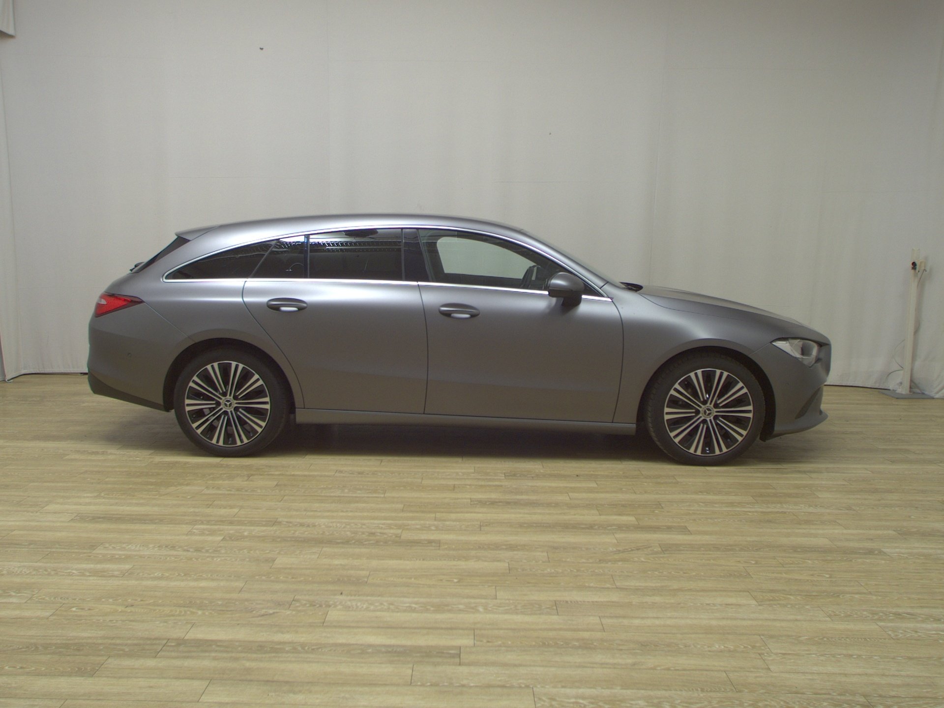 Mercedes-Benz CLA 220 SB d Progressive T-Leder Navi RfK PDC