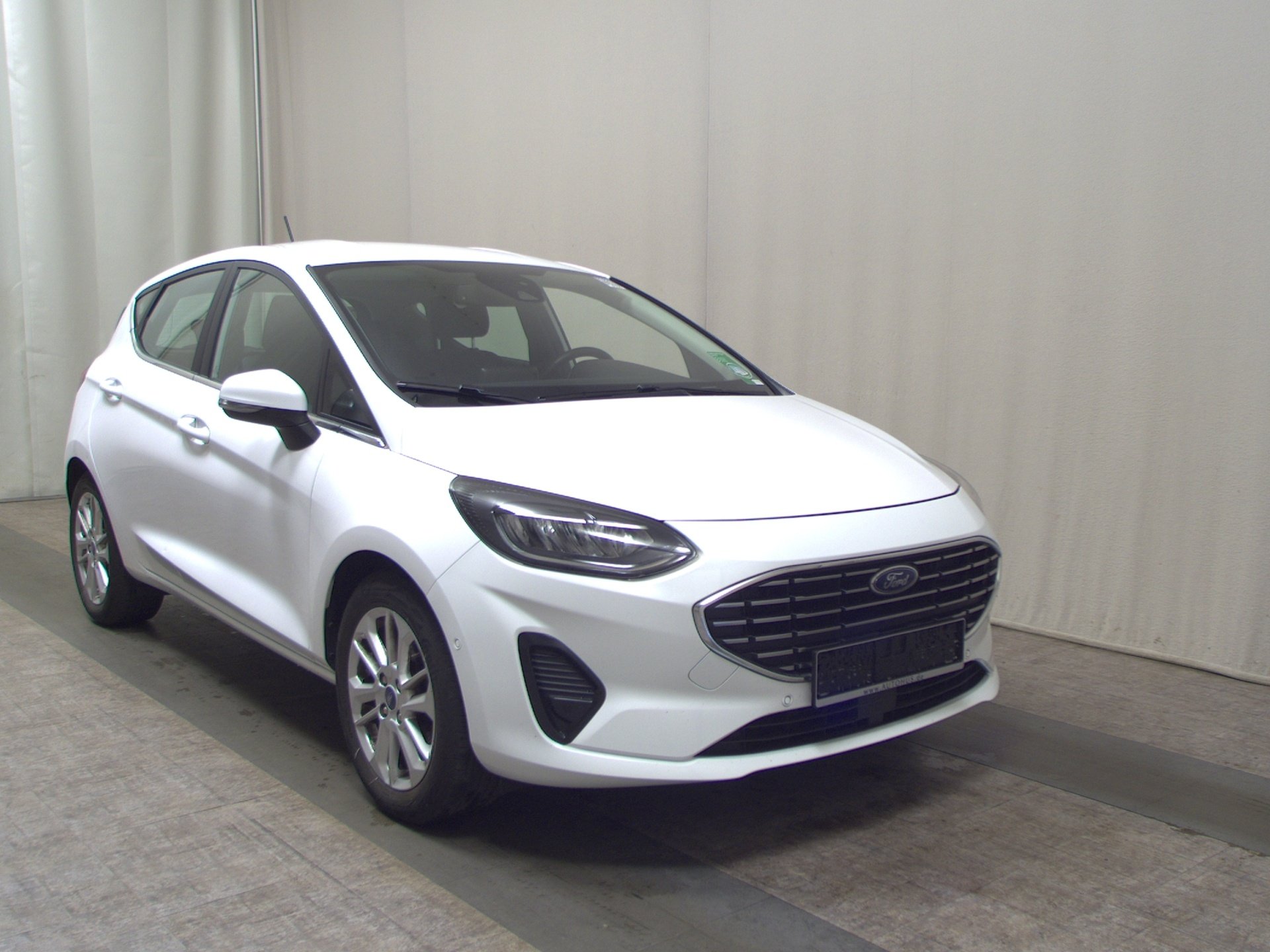 Ford Fiesta 1.0 EB Titanium Navi LED RfK ACC PDC Shz 3