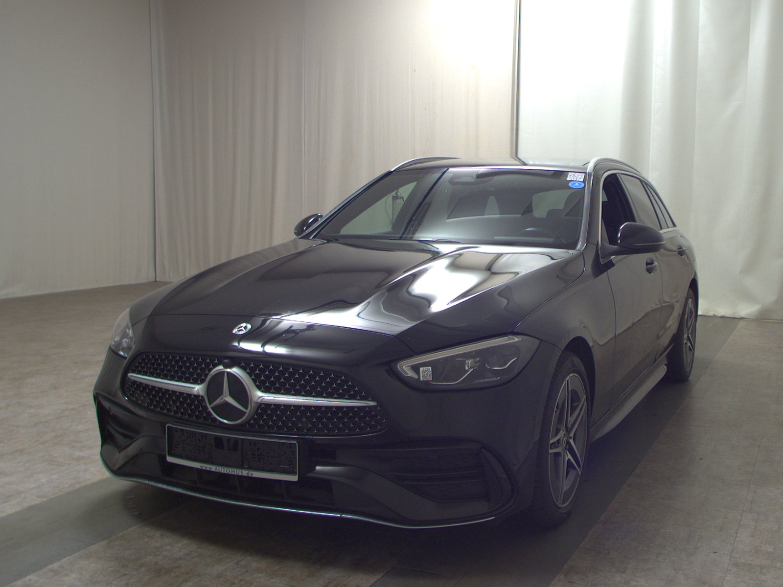 Mercedes-Benz MB C 300 T e AMG-Line T-Leder Navi LED Pano AHK 2