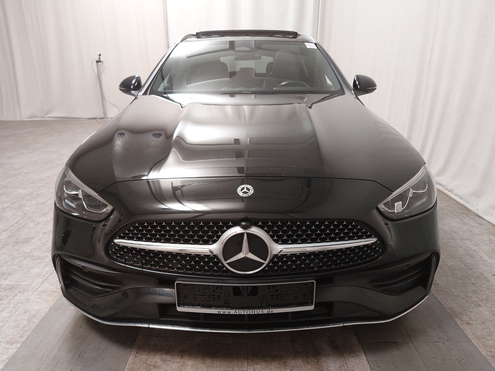 Mercedes-Benz MB C 300 T e AMG-Line T-Leder Navi LED Pano AHK 9