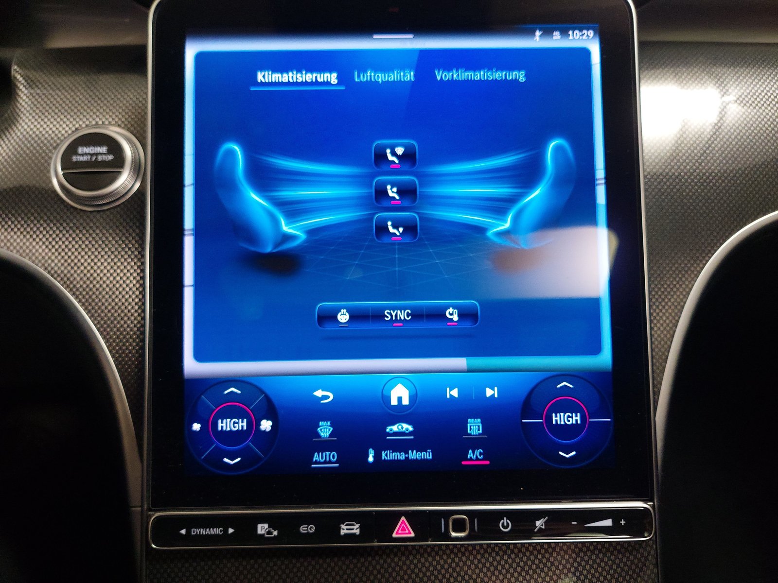 Mercedes-Benz MB C 300 T e AMG-Line T-Leder Navi LED Pano AHK 20