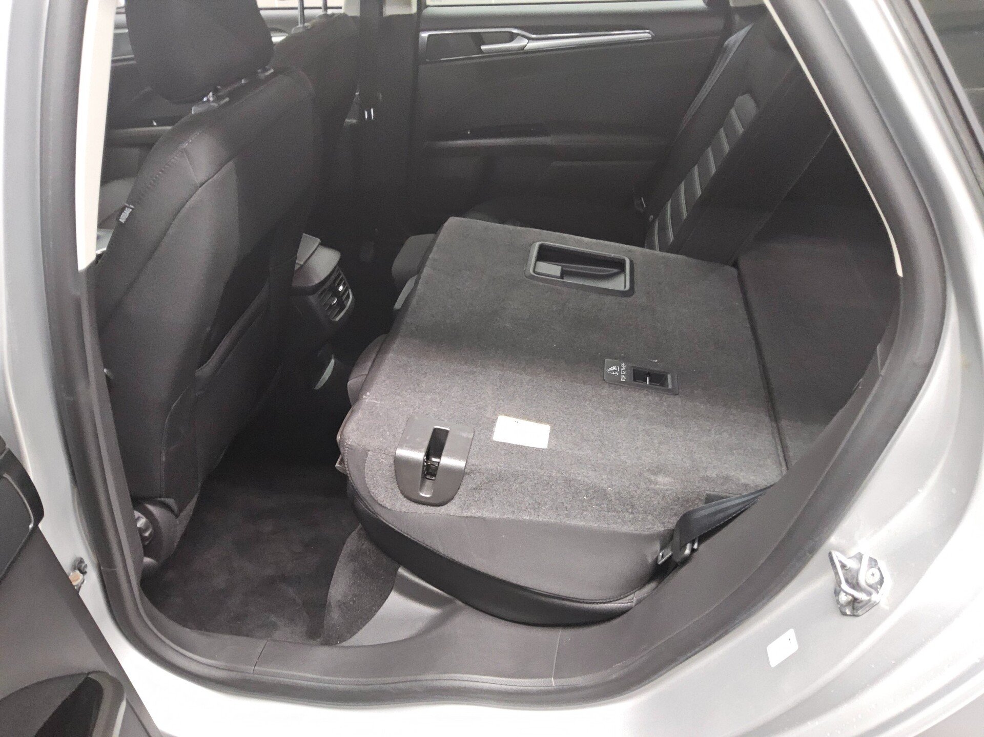 Ford Mondeo Turnier 2.0 EB Trend Navi Shz Tempomat 13