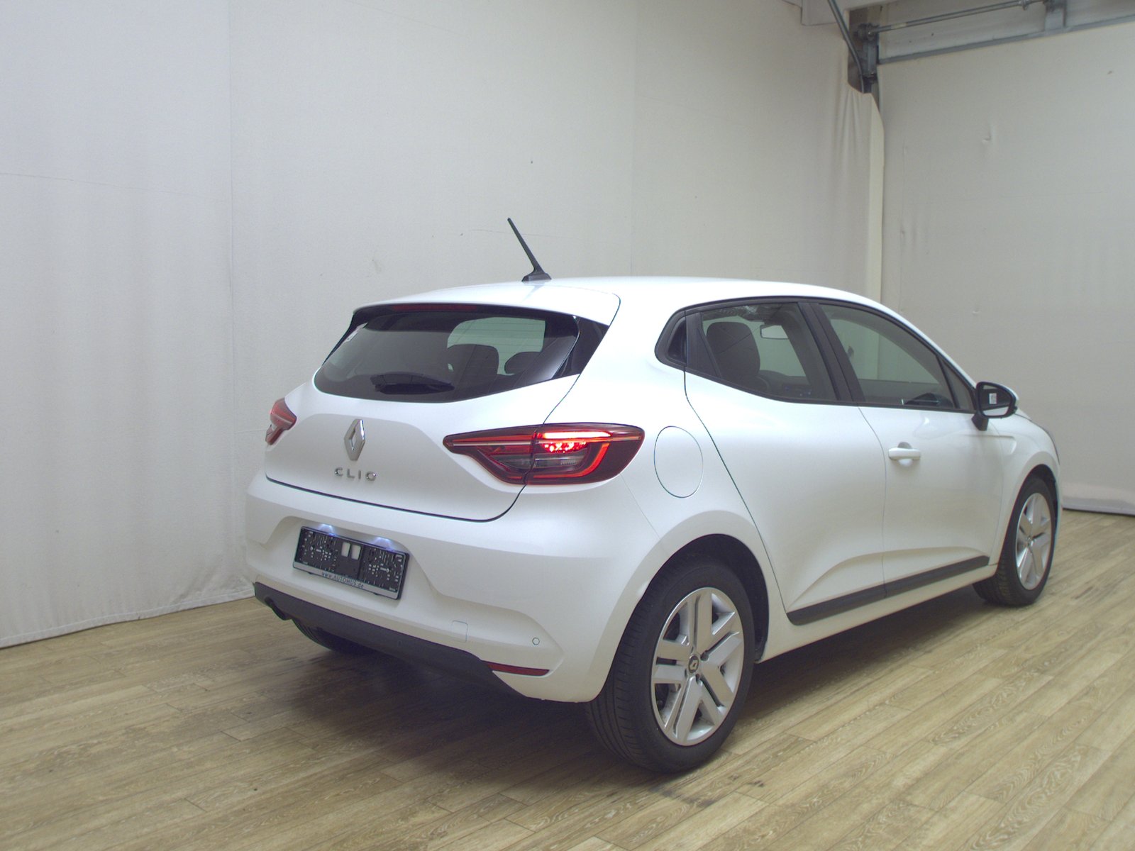 Renault Clio 1.5 BLUE dCi Business Ed. NAVI LED SHZ PDC BT 4