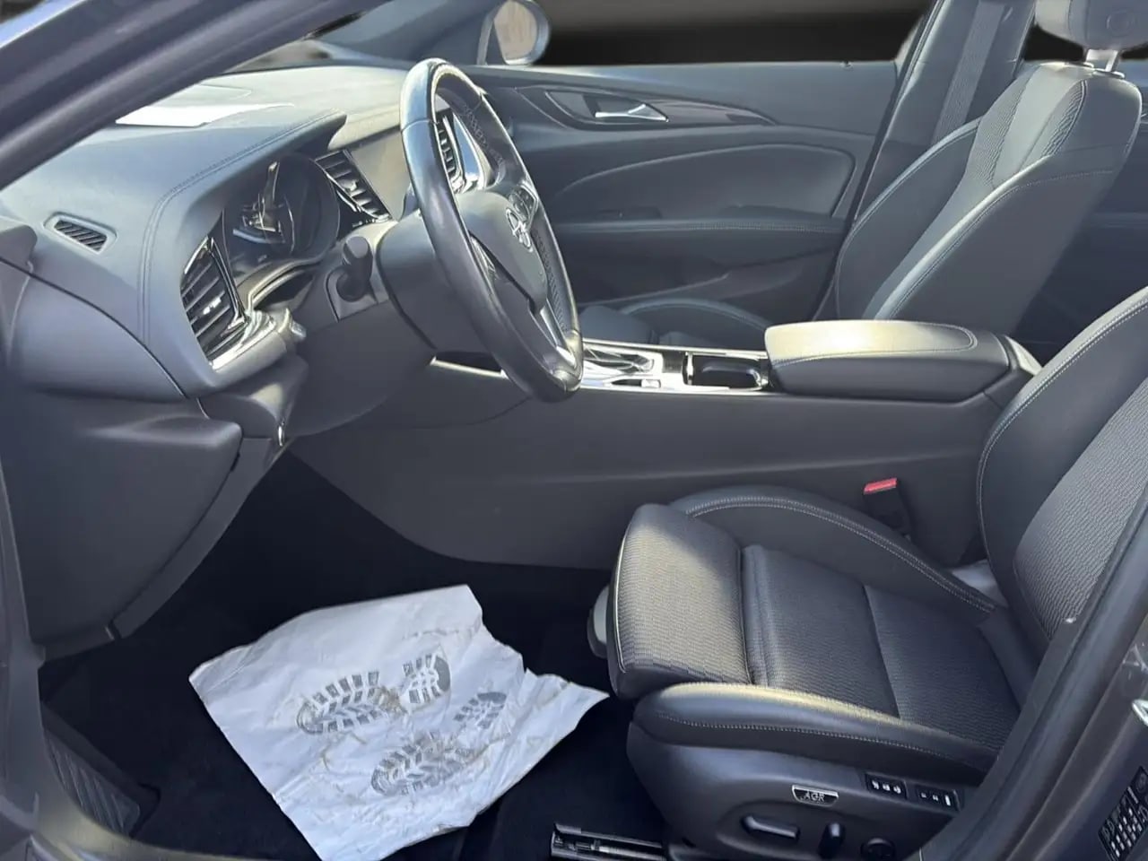 Opel Insignia B ST Business Kamera*ACC*HUD*LED* 12