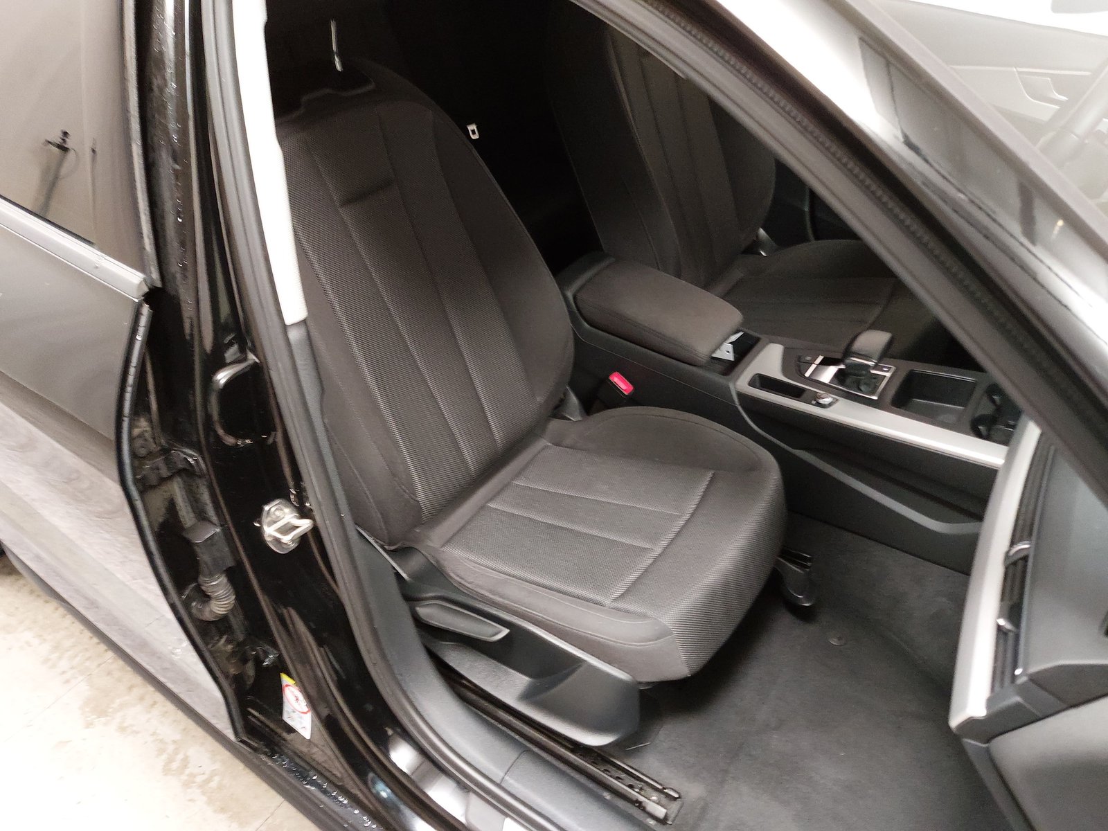 Audi A4 Avant 35 TDI advanced NAVI RFK LED 10