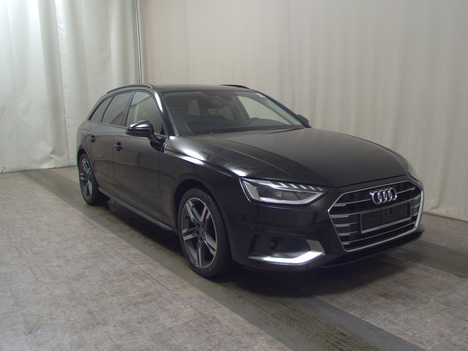 Audi A4 Avant 35 TDI advanced NAVI RFK LED 3