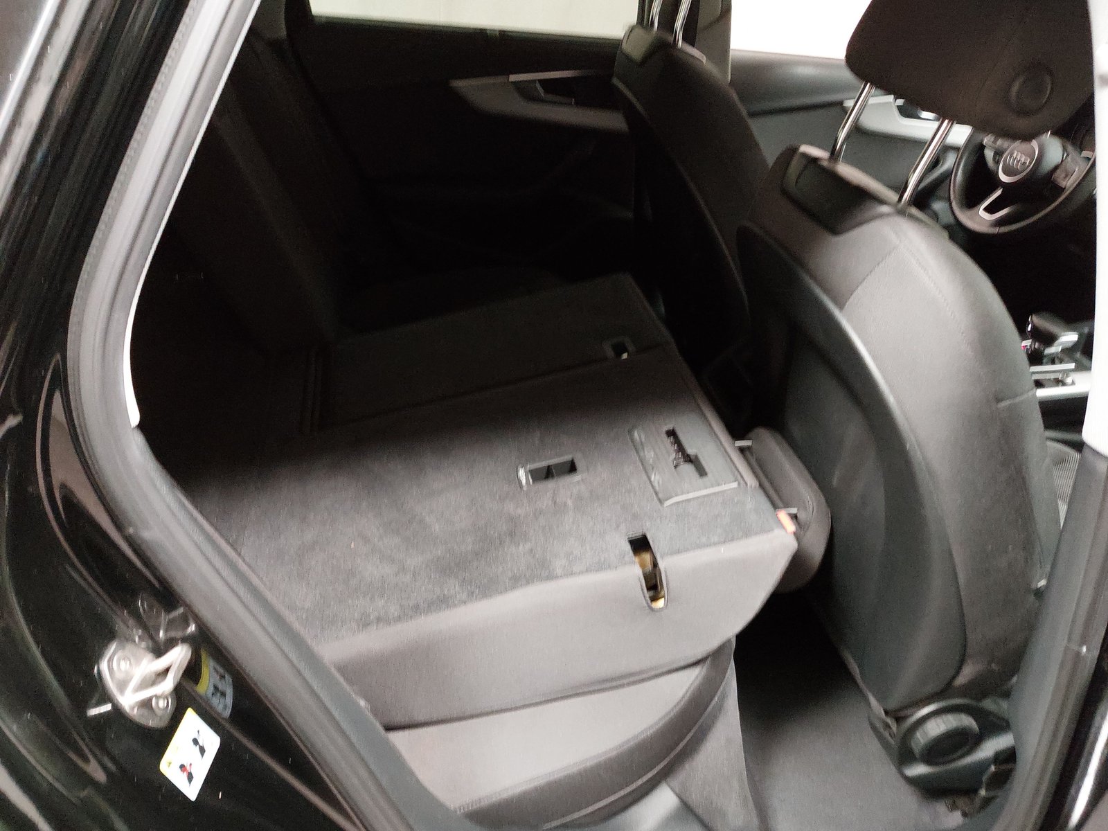 Audi A4 Avant 35 TDI advanced NAVI RFK LED 11