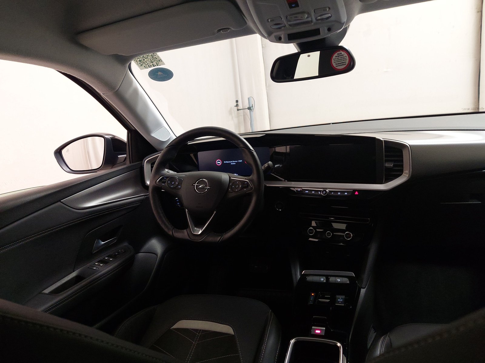 Opel Mokka-e Elegance NAVI CARPLAY ANDROID KLIMAAUT SHZ 13