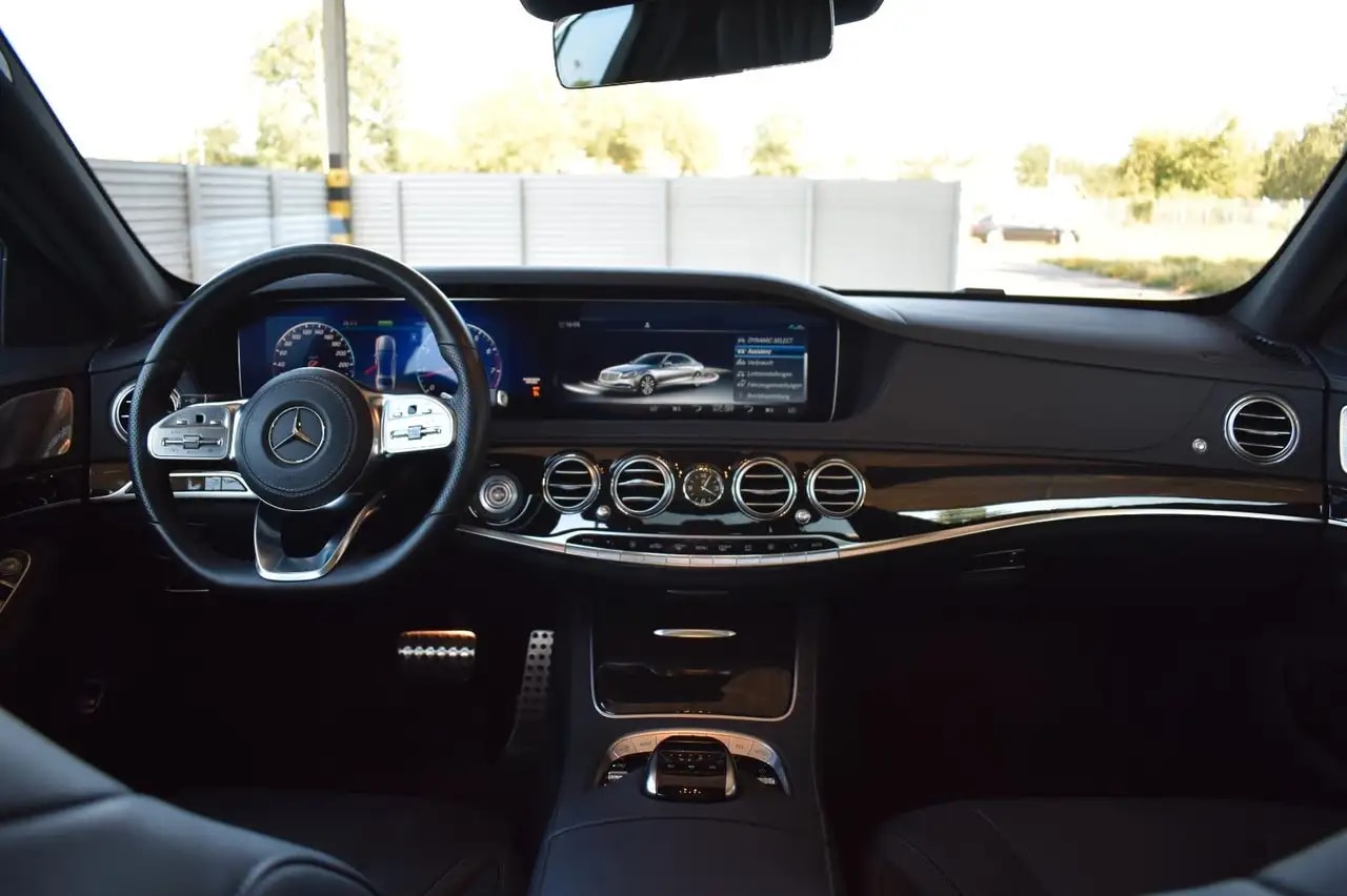 Mercedes-Benz S 500 LANG 48V AMG-LINE KEYLESS PANO FOND-ENTERT 10