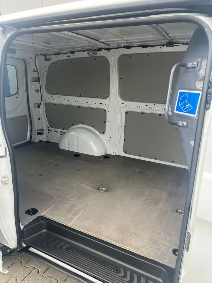 Mercedes-Benz Vito 114 LANG 9G-TR 4x4 ALLRAD KLIMA NAVI KAMERA 10