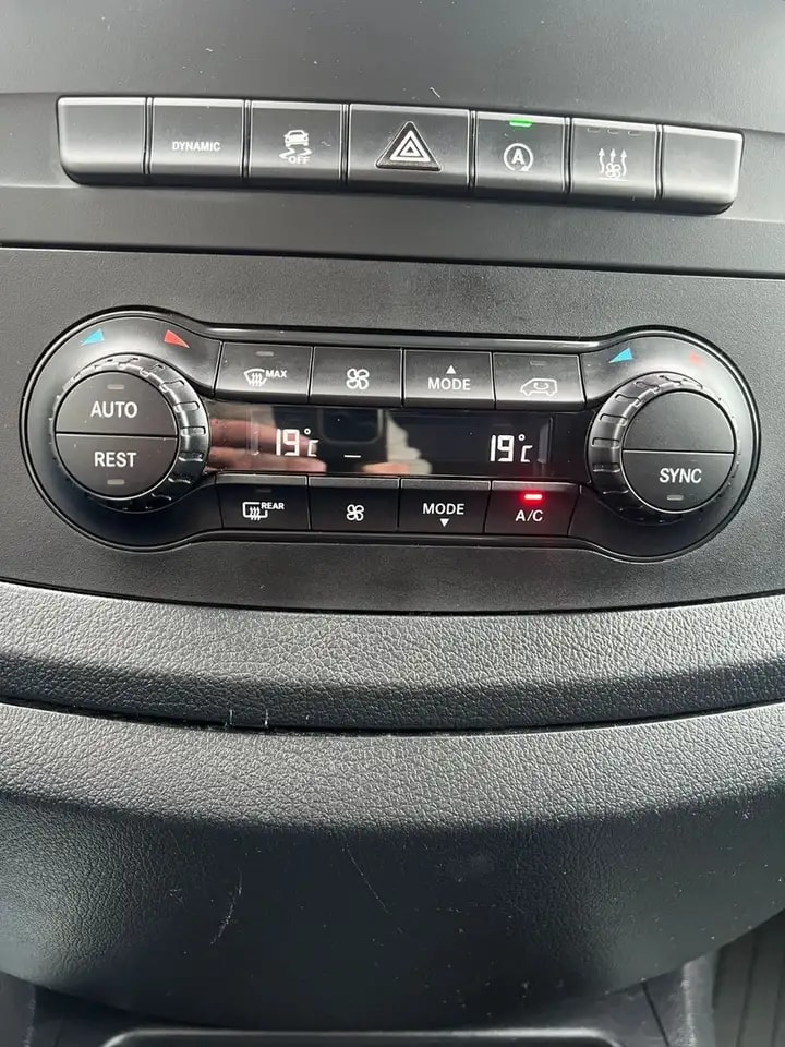 Mercedes-Benz Vito 119 d LANG 9G NAVI LED WEBASTO KAMERA AHK 20