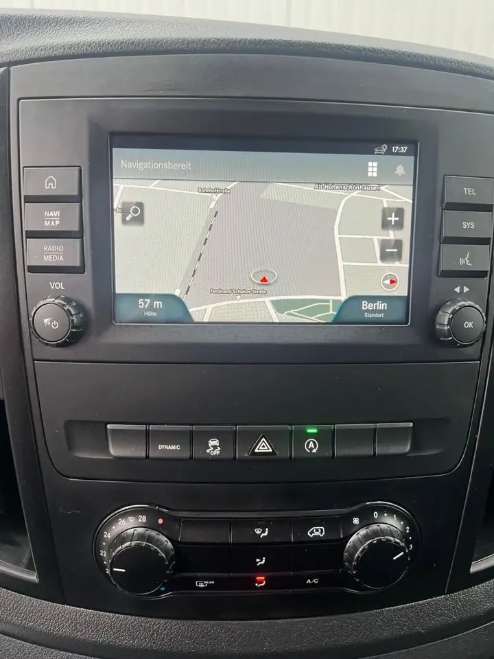Mercedes-Benz Vito 114 LANG 9G-TR 4x4 ALLRAD KLIMA NAVI KAMERA 17