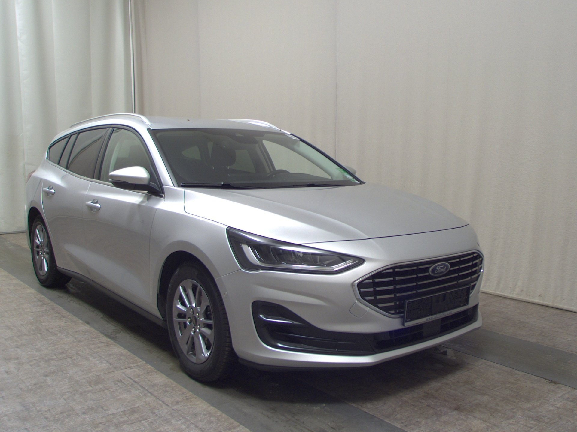 Ford Focus Turnier 1.5 EB Titanium X Navi LED vc RfK 3