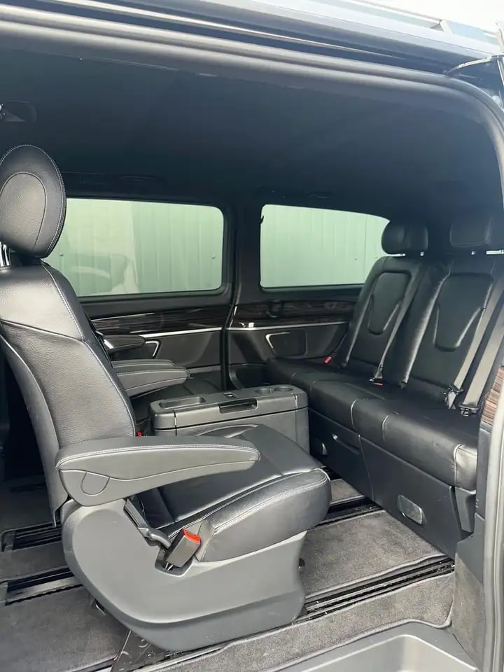 Mercedes-Benz V 300 LANG 4M LIEGEPAKET WEBASTO LED 3x EL.TÜREN 16