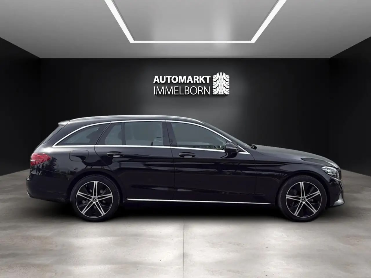 Mercedes-Benz C 300 de T Kamera*Distro*18*LED*Leder*DAB*Navi 7
