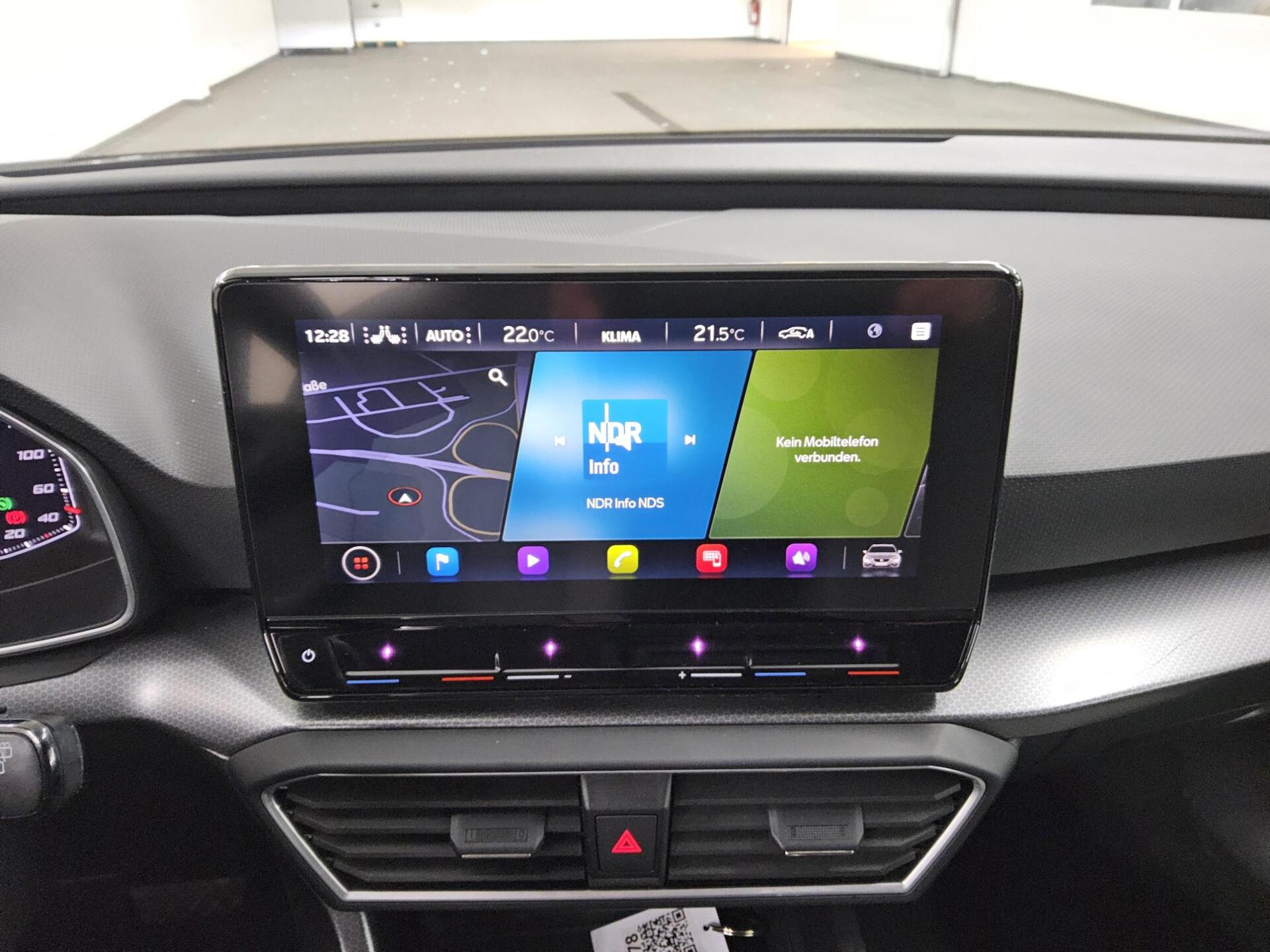 Seat Leon ST 2.0 TDI Style Navi LED virtual PDC Shz 7