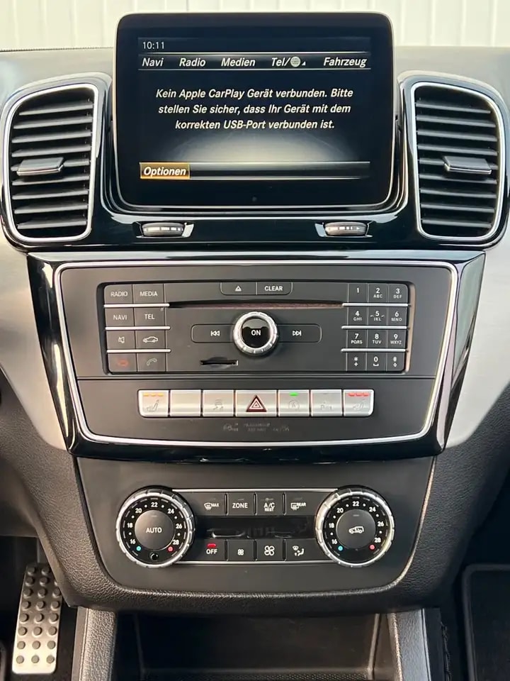 Mercedes-Benz GLE 350 4M AMG-LINE COMAND SCHIEBED. LED KEYLESS 19