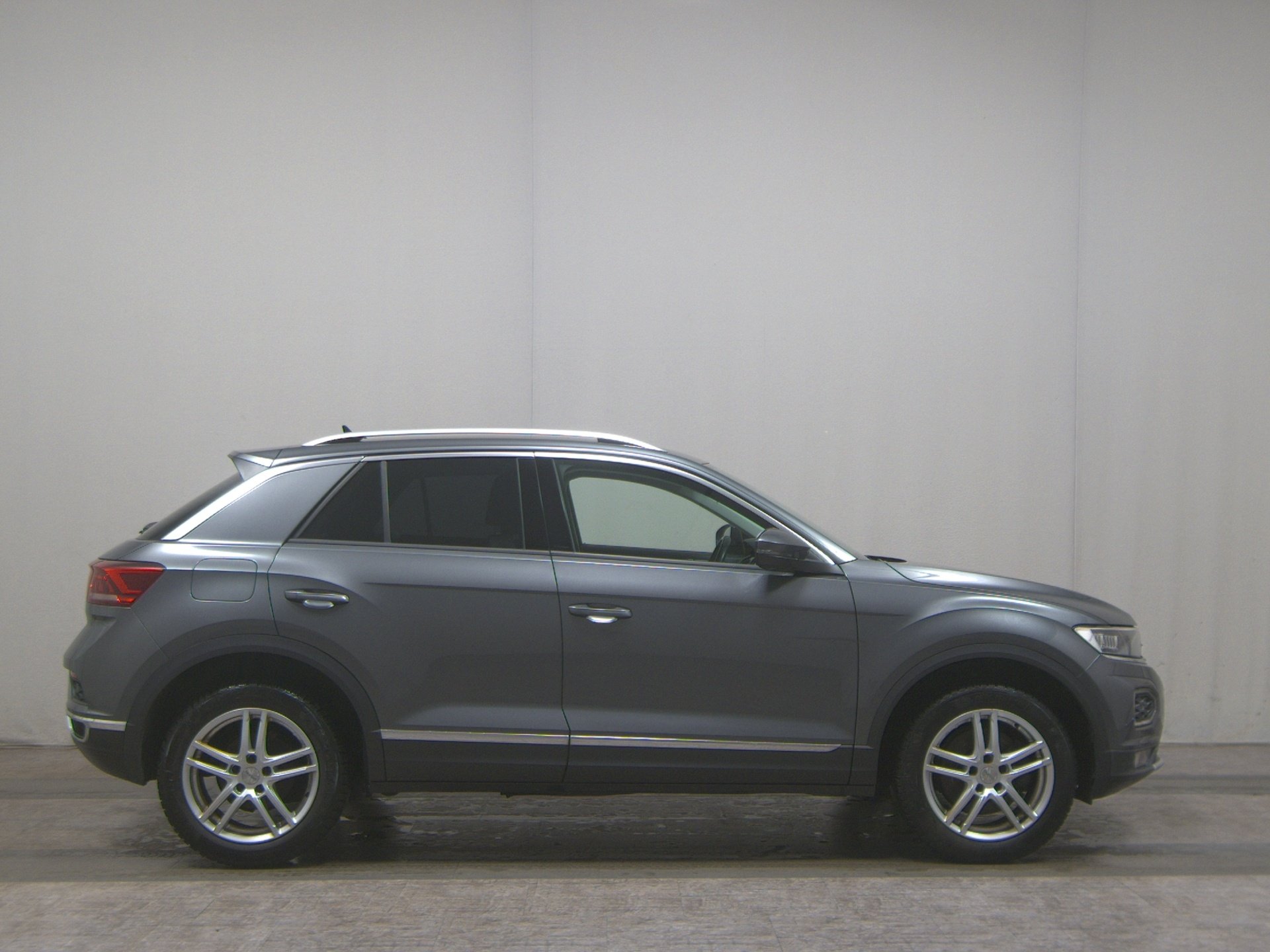 Volkswagen T-Roc 2.0 TDI Sport LED AID ACC RfK PDC Shz BT