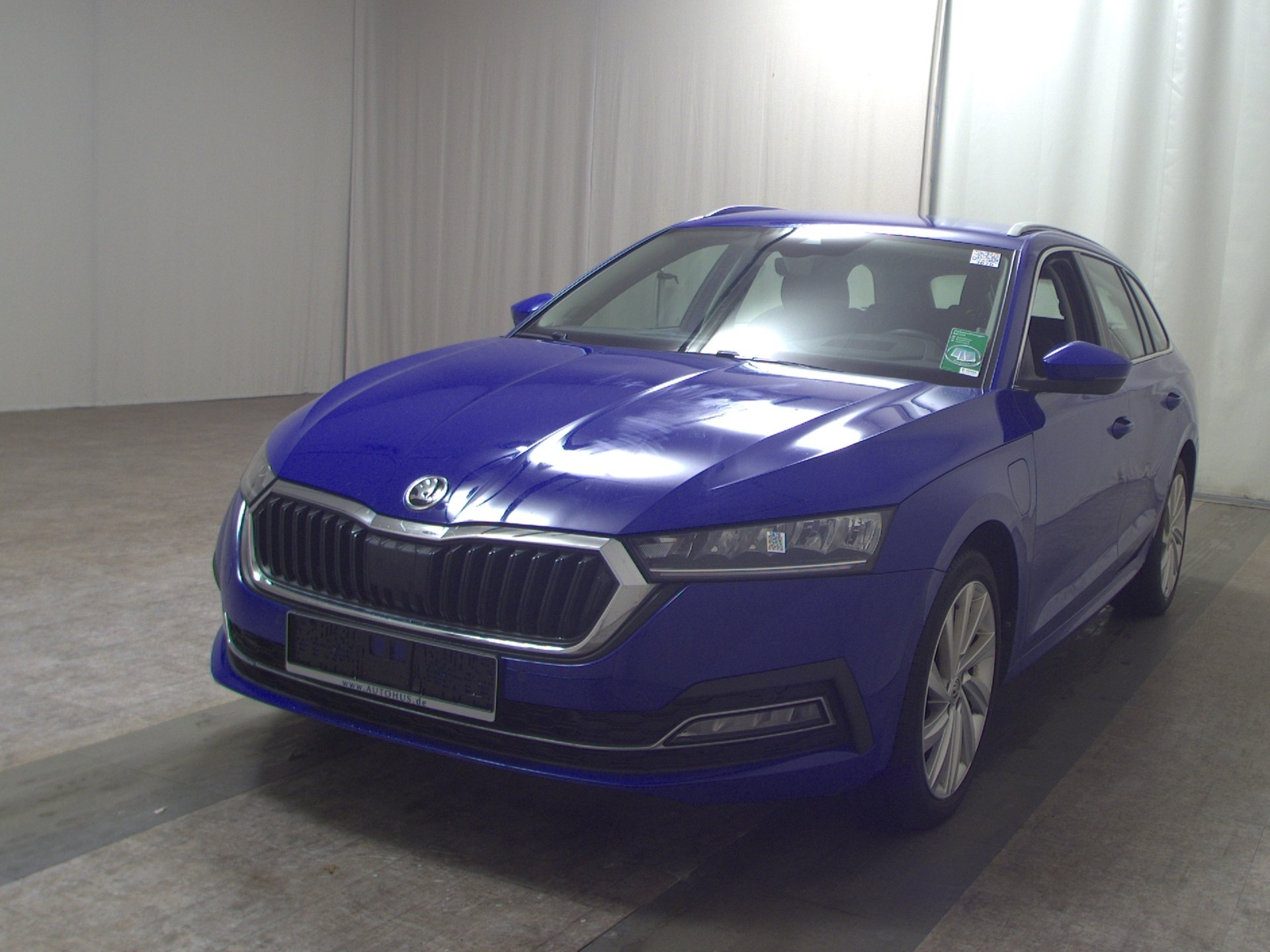 Skoda Octavia Kombi 1.4 TSI iV Style Leder Navi DC LED 2