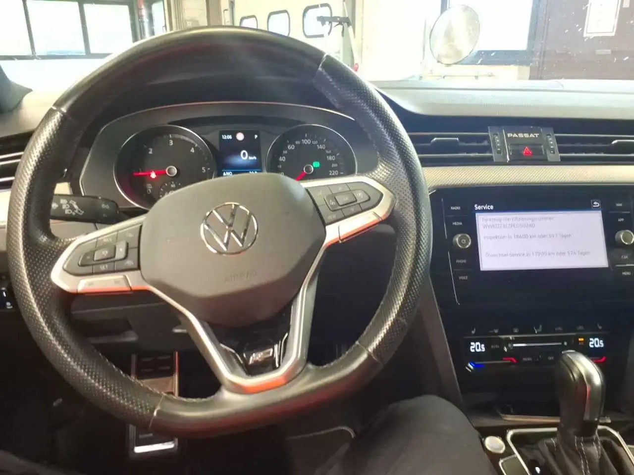Volkswagen Passat R Line Matrix*ACC*H&K*AHK*Massag*Kamera 10