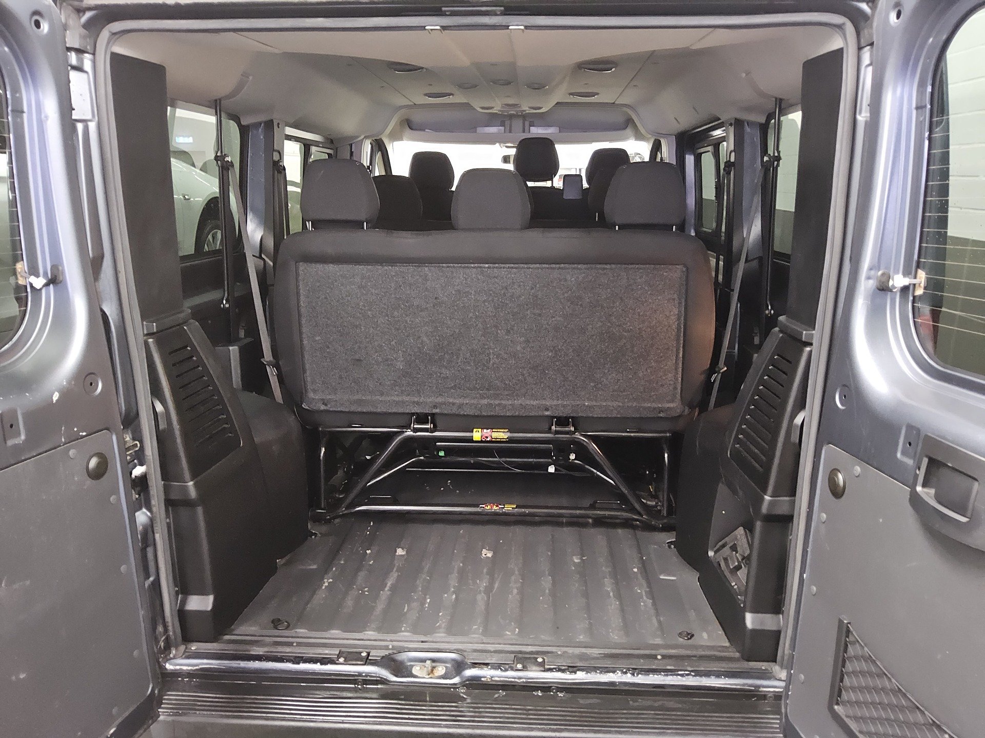Fiat Ducato 9-Sitzer Klima DAB RFK Tempomat 11
