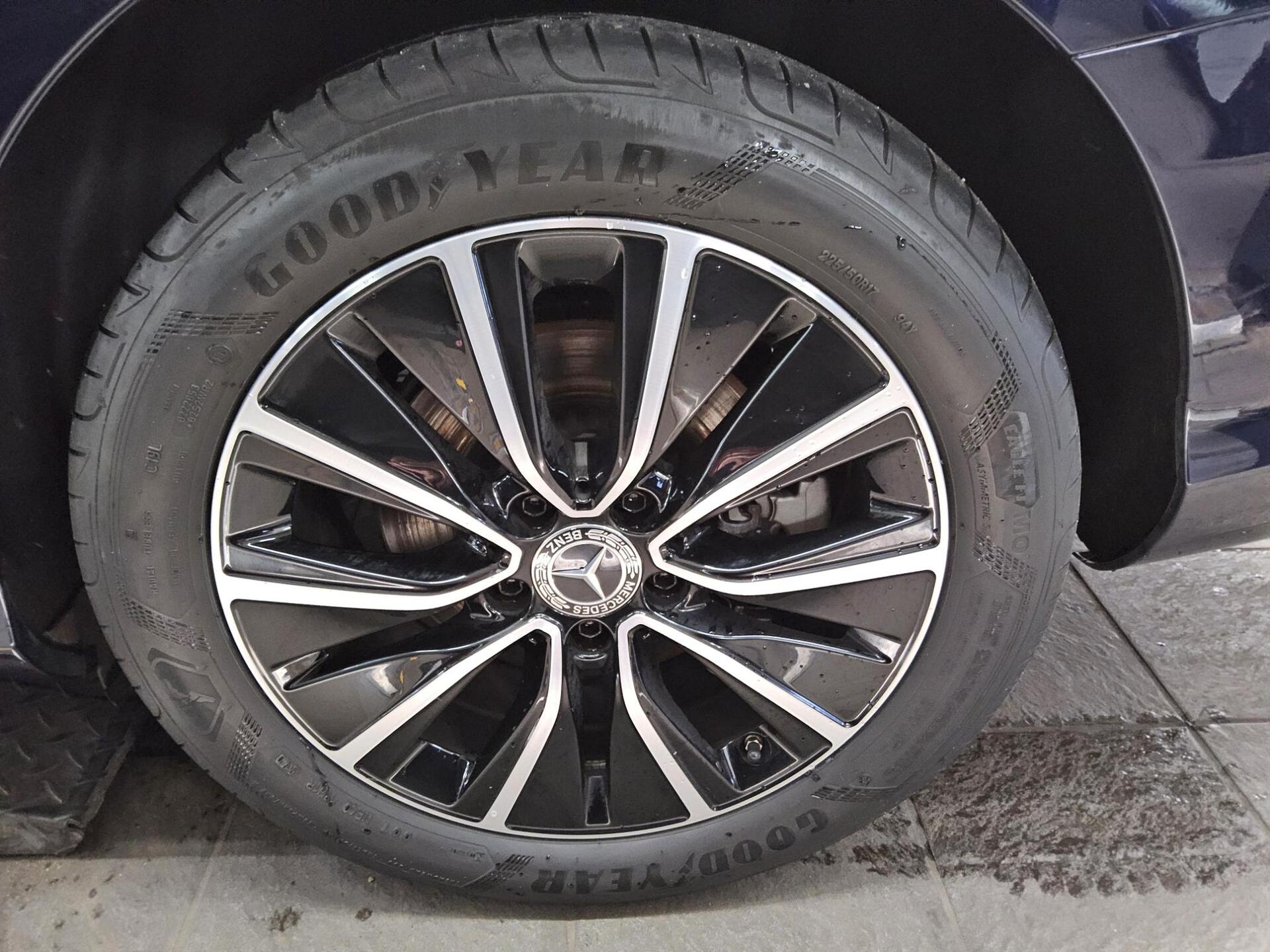 Mercedes-Benz C 220 T d Exclusive Leder Navi LED Kamera 10