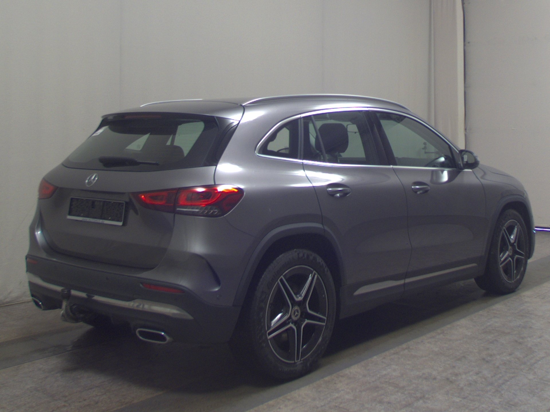 Mercedes-Benz GLA 220 d AMG-Line Navi LED MBUX AHK RFK 4