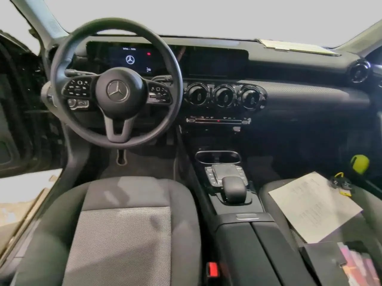 Mercedes-Benz A 180 d AUTOMATIK Kamera*Navi*DAB*SPUR*VKZ*1Hand 8