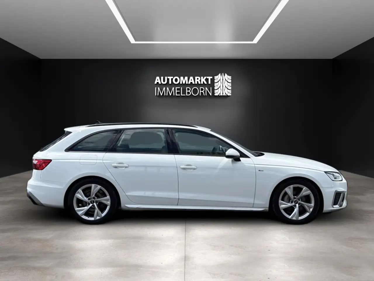 Audi A4 S line VollLeder*Sound*LED*17*NaviTouch*1Hand 7