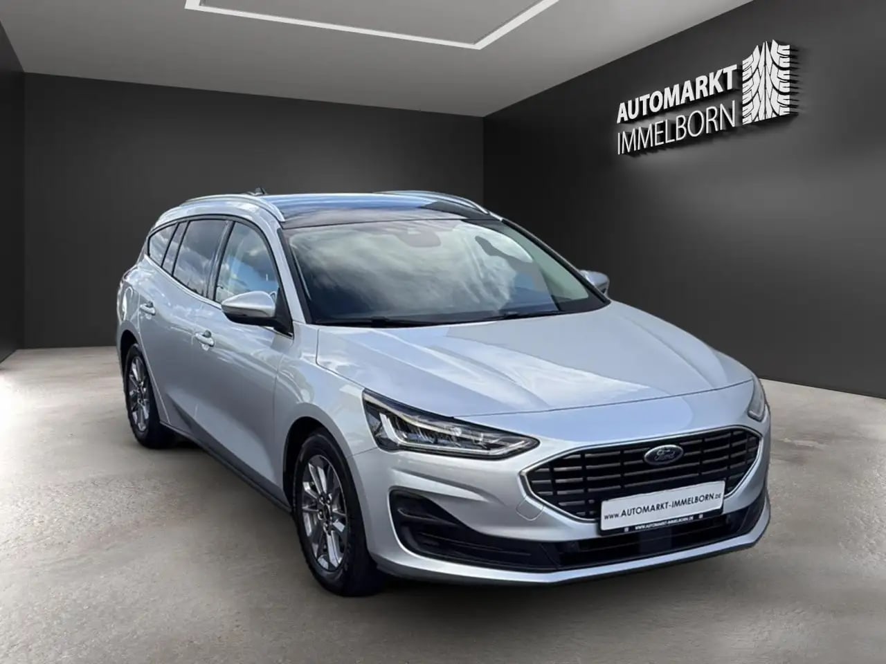 Ford Focus Titanium Panorama*Kamera*Matrix*ACC*Winter 2
