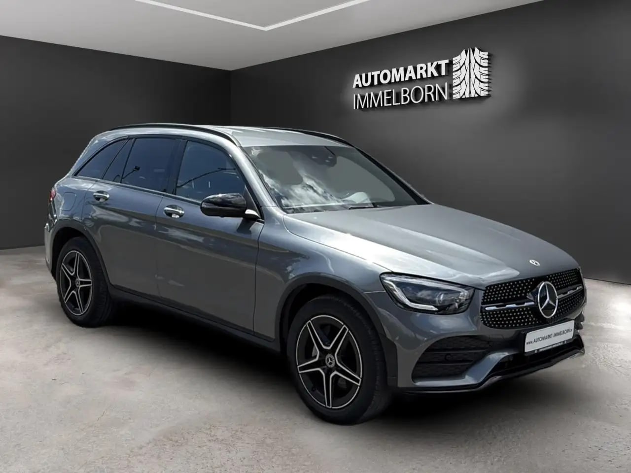 Mercedes-Benz GLC 300 d AMG 19*HUD*Distro*360*Lufteder*Mubeam*
