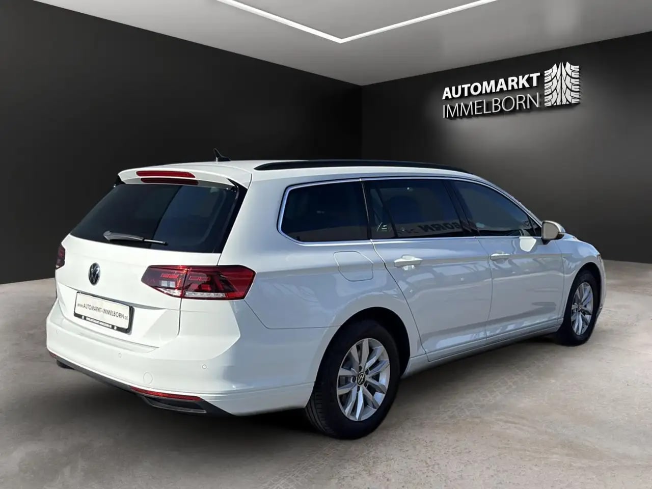 Volkswagen Passat Panorama*ACC*LED*Massag*Spur*Kamera*AHK 8