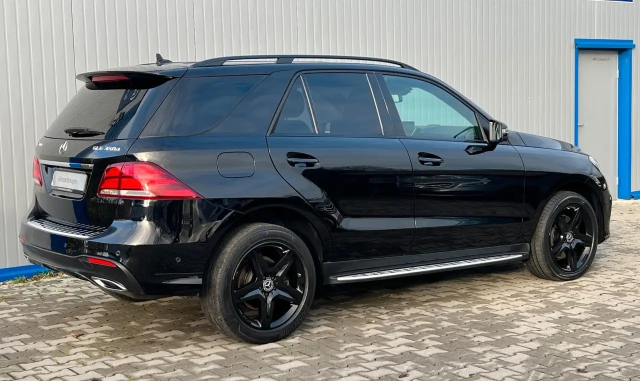 Mercedes-Benz GLE 350 4M AMG-LINE COMAND SCHIEBED. LED KEYLESS 6