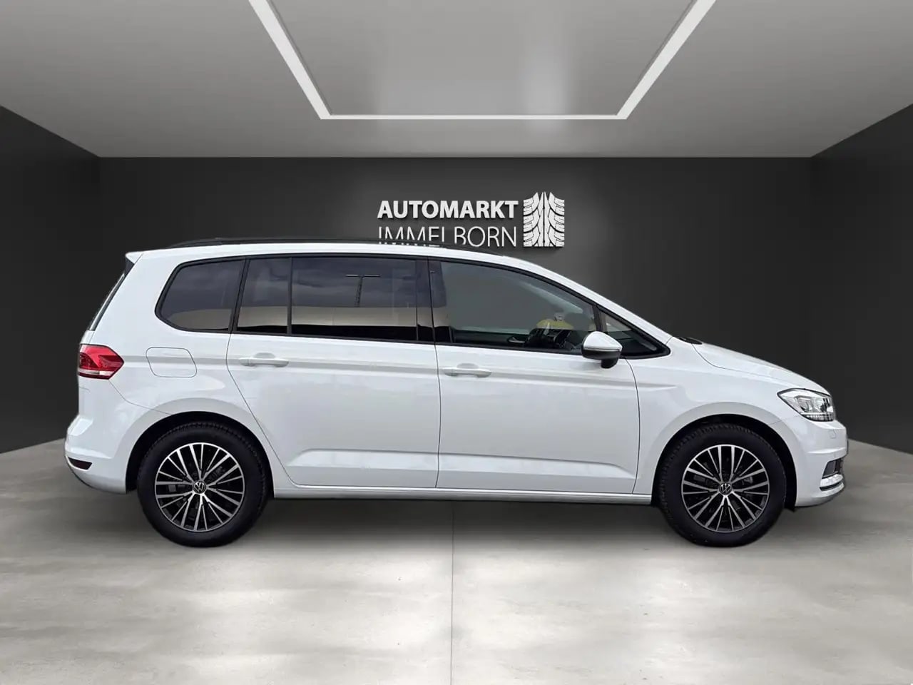 Volkswagen Touran Comfortline 7Sitz*Kamera*Pano*ACC*EasyOpe 11